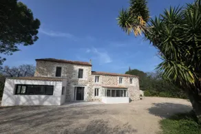 Farmhouse with Private Jacuzzi, Beach, and French Riviera - Image 4