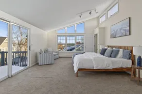 2BR Retreat in Downtown Old Orchard - Image 2