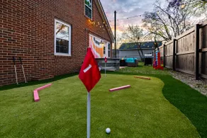 2 King Beds | Golf | Games | RV Parking - Image 2