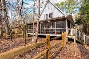 Spacious A-Frame Family Beach Getaway - Sleeps 8 - Image 4