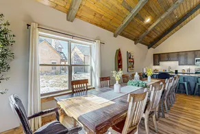 POOL & Arcade - Spacious 4BR Lodge - Near Branson - Image 5