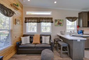 Half-mi to Rodeo & Events! River Ranch Tiny Home - Image 5