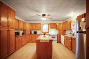 Misty Mountain Cottage - Pet Friendly - Image 5