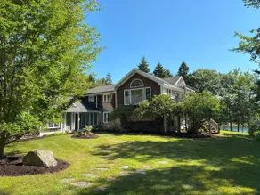 Peaceful Oceanfront Home W/ Dock & Sunrise Views - Image 2