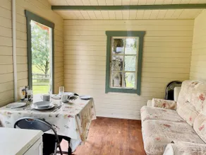 Cwt Tyddyn Shepherd's Hut - Image 3