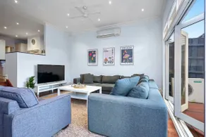Bowen Street Family Retreat with Pool - Image 5