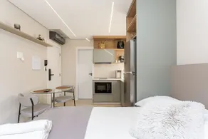 Santi Studio Residence Mercês - G031 - Image 5