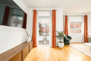 Beautiful apartment with Balcony in Barcelona - Image 4