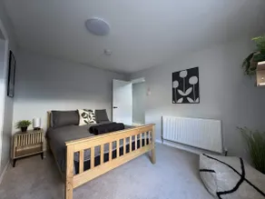 Central Margate Cinema Retreat With Spacious Garden - Image 2