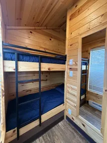 Cabin 1 - Image 5
