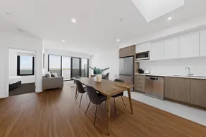 Stylish New Apartment in Cannington with Parking - Image 2