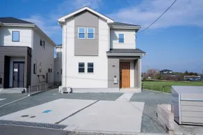 Modern 4BR Stay in Ozu Hachikubo for 11 Guests by Restavio - Image 3