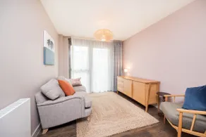 Modern Urban Oasis 2BR at Canada Cardens Wembley - Image 2
