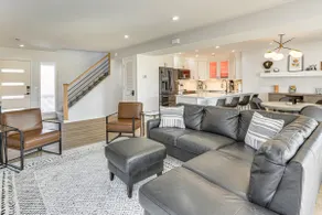 NOUVEAU! Osage Beach Home w / Spa privatif près du lac! - Image 4