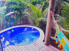 Oasis: Room with Heated Jacuzzi for 5 People - Image 3