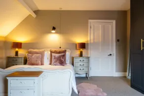 Beautiful 5 Bedroom Home in Evesham - Image 5