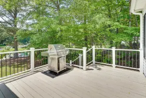 Lake Gaston Waterfront w Private Dock & Kayaks - Image 5