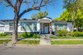 Downtown Modesto Gem! Updated Family Home - Image 4