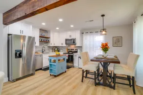 Downtown Modesto Gem! Updated Family Home - Image 2