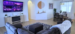 Cliff Views, Hot Tub, Game Room, Kayaks - Image 3