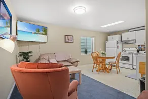 3BR Home • Near Maverik Center & Valley Fair - Image 3