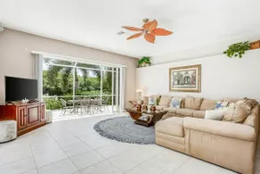 Waterfront Haven w/ a Private Pool, Pool Spa, Fast - Image 4