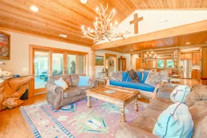 Lakefront mountain home, WiFi, kitchen, AC - Image 5