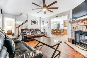 Dog-Friendly Mountain Cabin, near Lakes & Trails - Image 4