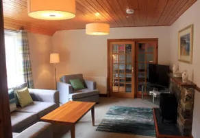 Hawthorn Cottage - Image 2
