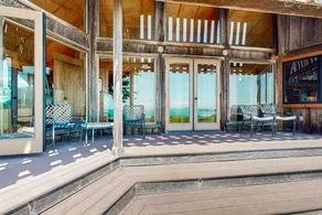 Curtis-Moulton Retreat - Oceanfront home with fire - Image 5
