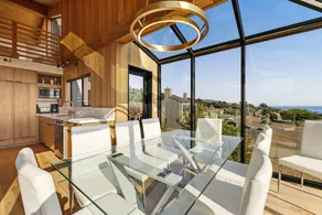 Luxe retreat with ocean views, hot tub, & gourmet - Image 2