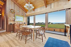 Distant ocean-view home with hot tub near Walk On - Image 3