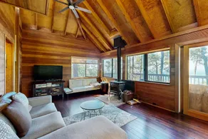 Forested cabin with private hot tub & ocean views - Image 3