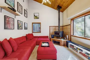 Forested home with fireplace & EV charger near Anc - Image 3