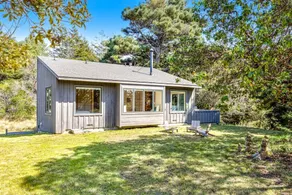Sea Ranch cottage with private hot tub in the redw - Image 2