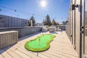 Modern 3BR City View Home w/ Near Green Lake & UW - Image 5