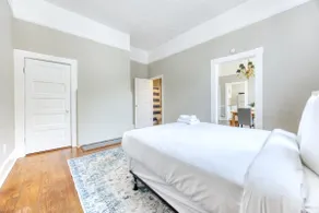 Near Parks Downtown & Riverwalk: Midtown Muse Slee - Image 3