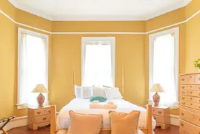 Columbus's Luxurious Mansion Stay at Goldfinch - Image 2