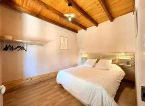 Mazet Suzie, 2 chambres, piscine & parking - Image 3