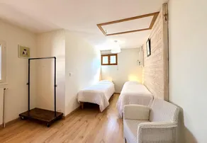 Mazet Suzie, 2 chambres, piscine & parking - Image 4