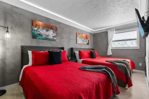 Pool | Hot-tub | Dogs OK | Near SDC | King Bed - Image 2