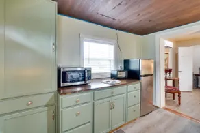 Explore Cades Cove & Smoky Mtns! Restored Cabin - Image 4
