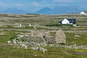 Cottage 215 - Claddaghduff - Image 5