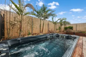 Paradise Point Cowes - Image 2