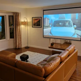 Luxury 4BR house, Huge Yard, Theater, A/C, Pets - Image 2