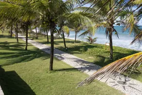 Beachfront house with garage on Guarajuba Beach - Image 2