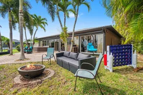 Aruba Breeze Retreat | Hot Tub & Pool Table - Image 5