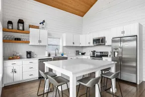Lakefront Home on Williamstown Lake Near Ark - Image 4