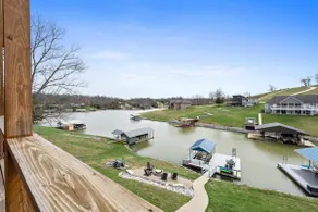 Lakefront Home on Williamstown Lake Near Ark - Image 2