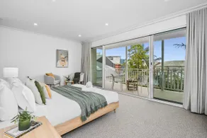 Bonnie Belle - Luxury Stay in Geelong CBD - Image 2
